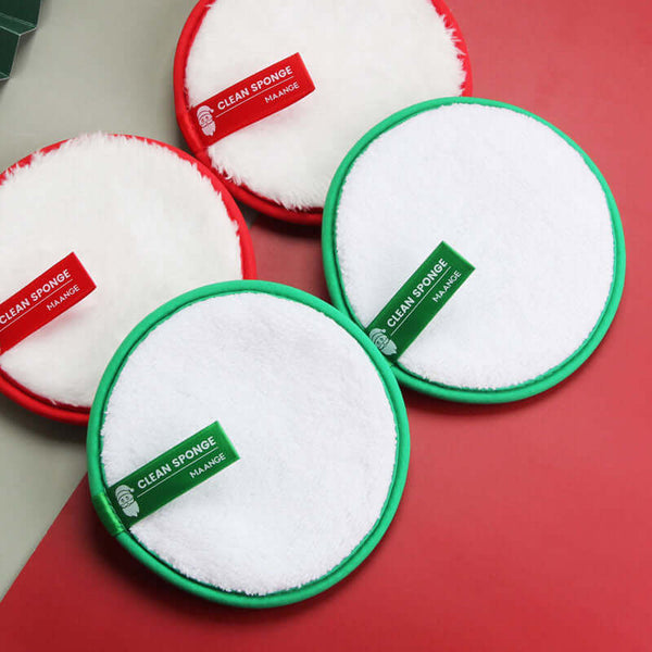 Cleansing face puff and makeup remover pads in red and green, made of natural sponge, 4 pack, perfect makeup removal solution.
